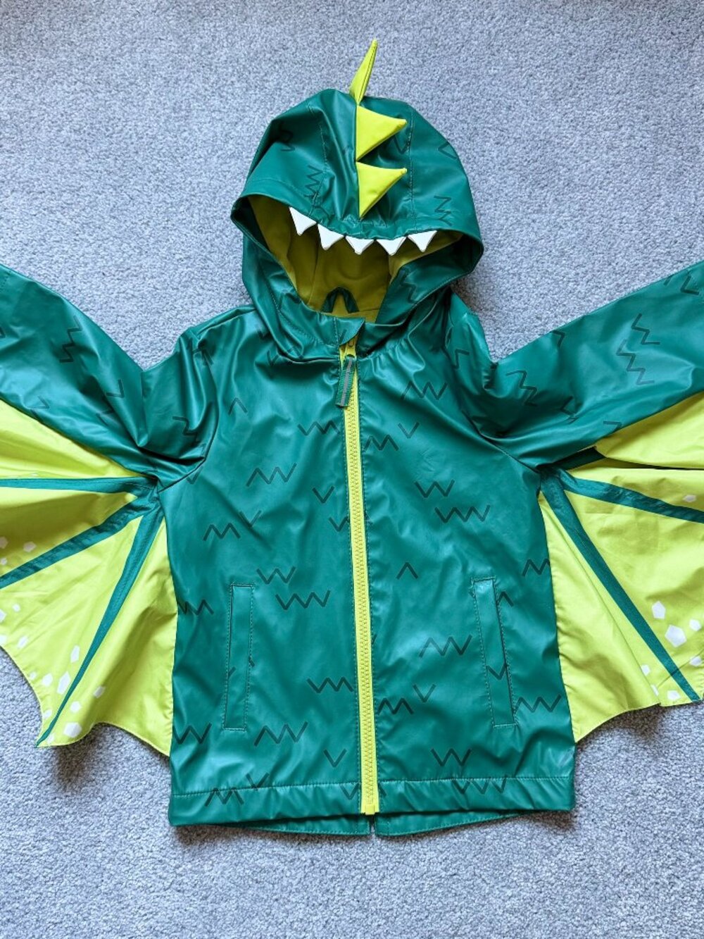 Cat and Jack Green Dragon Rainjacket Toddler Size 2T